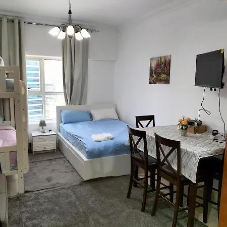 Private Studio Apartment In Tecom Next To Metro Station Dubai Buitenkant foto
