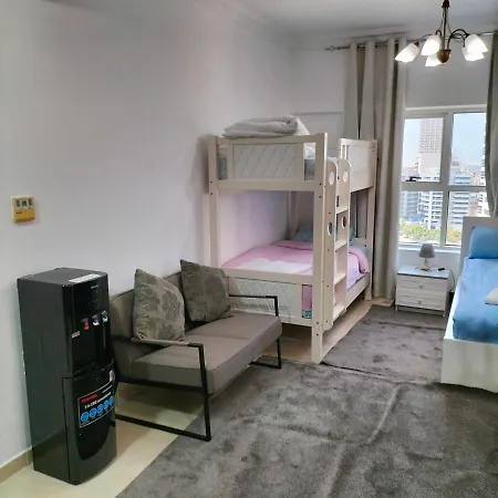 Private Studio Apartment In Tecom Next To Metro Station Dubai Buitenkant foto