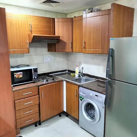 Private Studio Apartment In Tecom Next To Metro Station Dubai Buitenkant foto